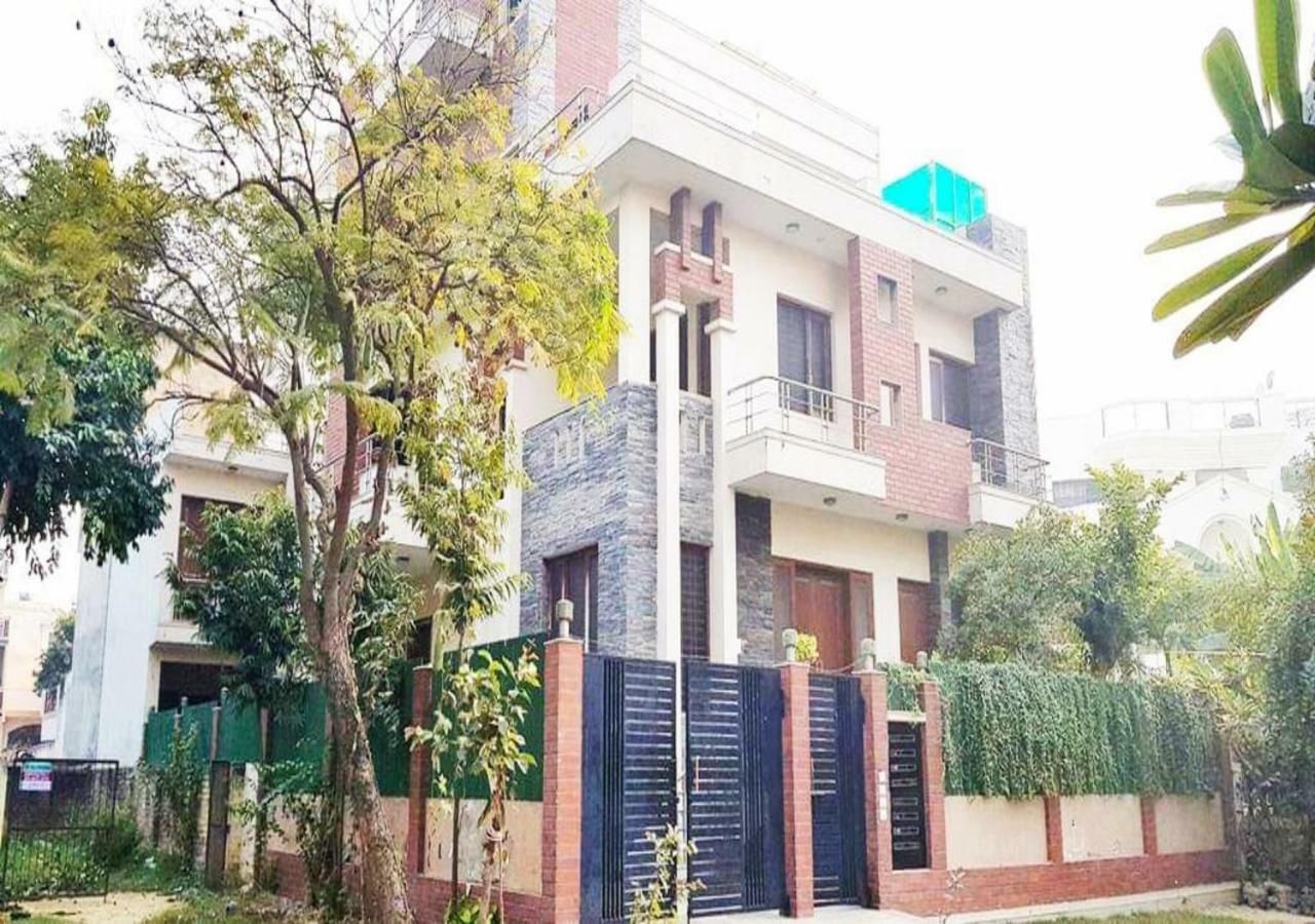 J P Residency Otel Greater Noida Dış mekan fotoğraf