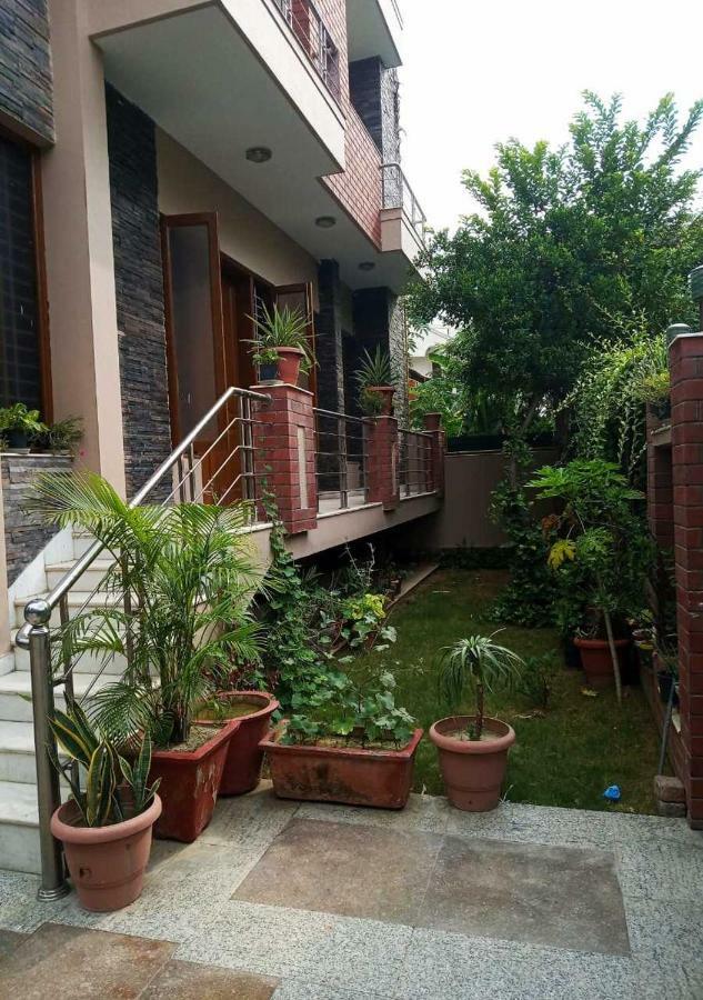 J P Residency Otel Greater Noida Dış mekan fotoğraf