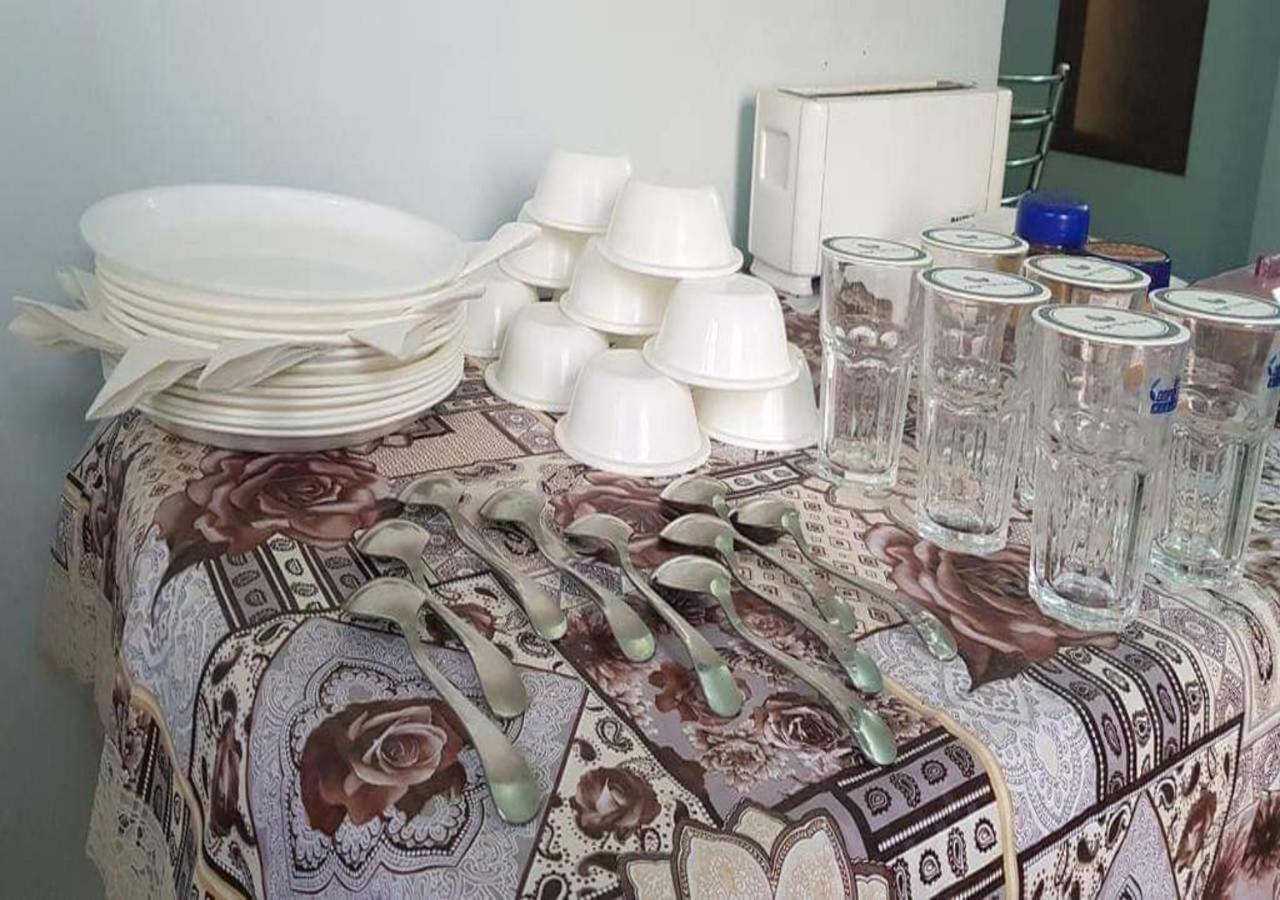 J P Residency Otel Greater Noida Dış mekan fotoğraf