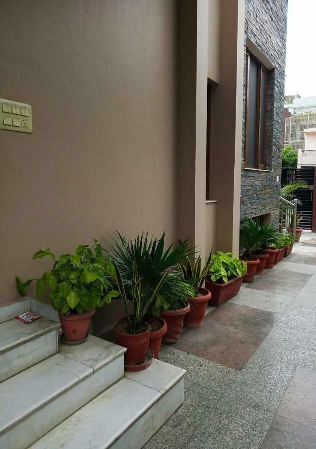 J P Residency Otel Greater Noida Dış mekan fotoğraf